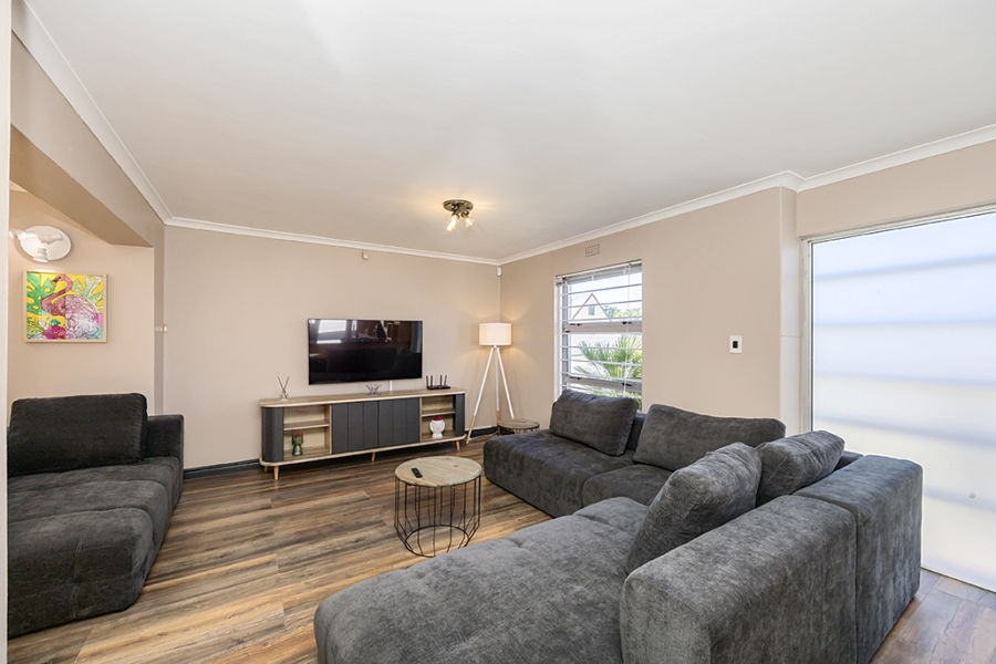 To Let 3 Bedroom Property for Rent in West Beach Western Cape
